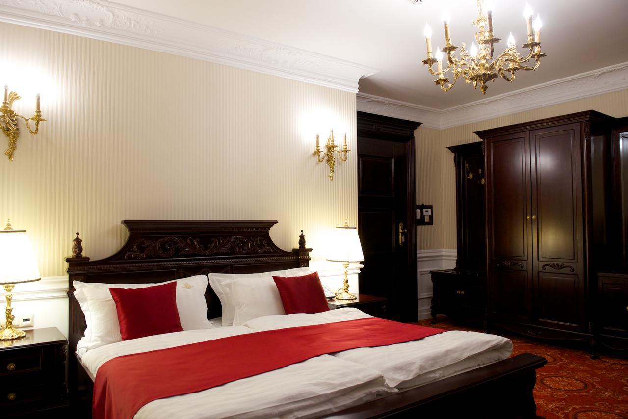 Hotel Forgach Kastely Mándok Zewnętrze zdjęcie